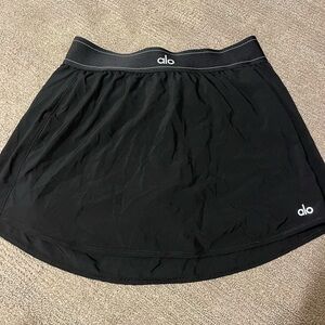 ALO Yoga Black Athletic Skater Mini Skirt
